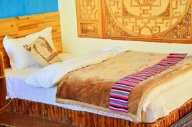 Shangri-La Baita International Youth Hostel