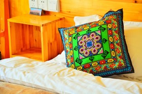 Shangri-La Baita International Youth Hostel