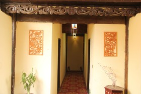 Shangri-La Mai Zhu Kung Gar Hotel