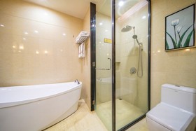Shangri-La Moonlight International Hotel