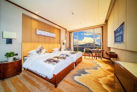 Shangri-La Moonlight International Hotel