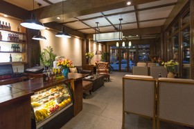 Shangri-La Wonderland Boutique Hotel