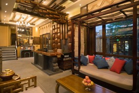 Shangri-La Wonderland Boutique Hotel