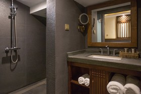 Shangri-La Wonderland Boutique Hotel