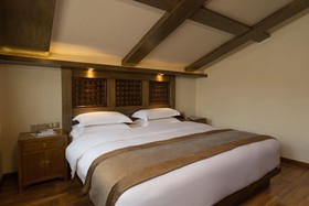 Shangri-La Wonderland Boutique Hotel