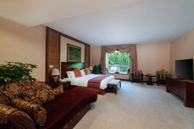 Tian Jie Shen Chuan Shangri-La