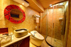 Kunlun Inn Shangri-La
