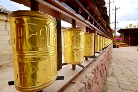 Kunlun Inn Shangri-La