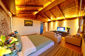 Kunlun Inn Shangri-La