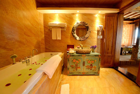 Kunlun Inn Shangri-La