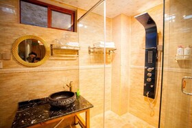 Shangri-La Gu Yue Boutique Guesthouse