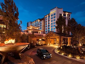 Shangri-La Resort, Shangri-La