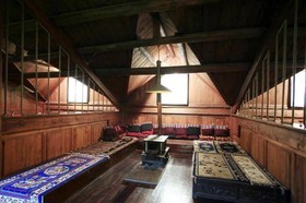 Shangri-la Zhengyi Homestay