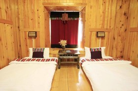 Shangri-la Zhengyi Homestay