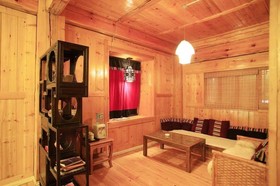 Shangri-la Zhengyi Homestay