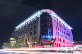Yunman Hotel ShangRi-La Branch