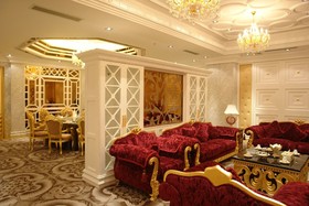 Royal International Hotel