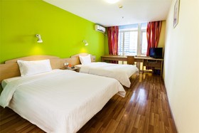 7Days Inn Urumqi Medical Branch