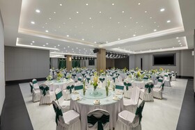 Wyndham Garden Urumchi Tianshan International Airport