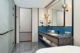 Four Points by Sheraton Yining