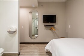 Bon 17 Hotel