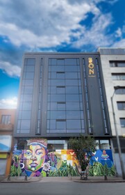 Bon 17 Hotel