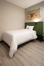 Bon 17 Hotel