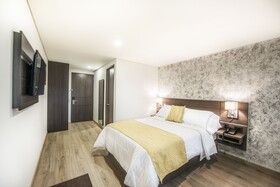 SM Grand Hotel
