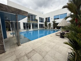 Malik Loto Hotel