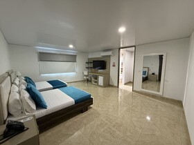 Malik Loto Hotel