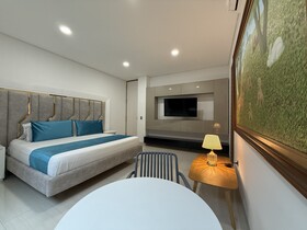 Malik Loto Hotel