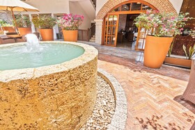 GHL Hotel Armería Real