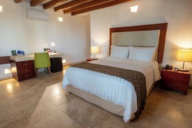 GHL Hotel Armería Real