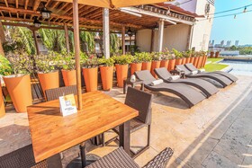 GHL Hotel Armería Real