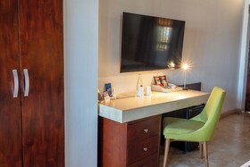 GHL Hotel Armería Real