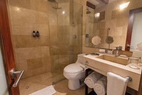 GHL Hotel Armería Real