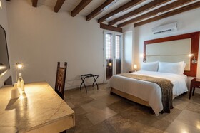 GHL Hotel Armería Real