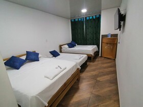 Hotel Media Luna