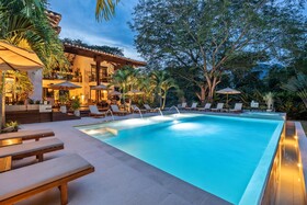 Casa Jacaranda Hotel Boutique