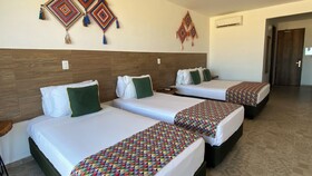 Hotel On Vacation Wayira Beach