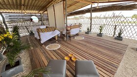 Hotel On Vacation Wayira Beach