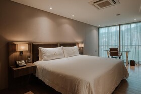 Binn Hotel