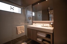 Binn Hotel