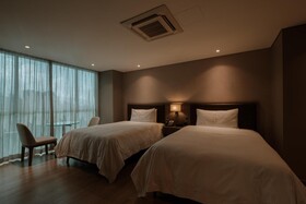 Binn Hotel