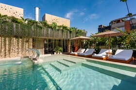 elcielo Hotel