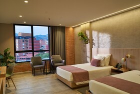 Eutopiq Hotel