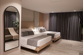 Eutopiq Hotel