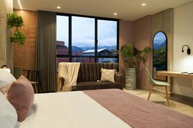 Eutopiq Hotel
