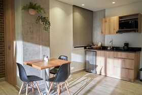 Eutopiq Hotel