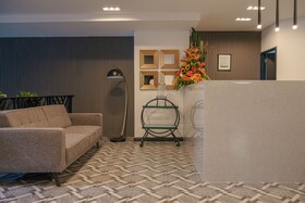 First Class Hotel